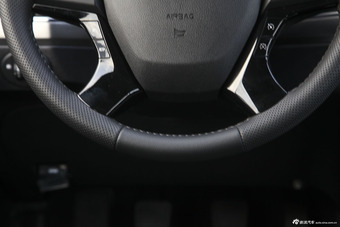 2016款哈弗H5 2.0T手动两驱精英型经典版