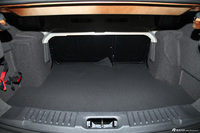 2013款嘉年华三厢1.5L手动风尚型