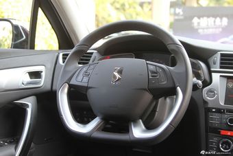 2014款DS 5LS THP200 1.6T自动豪华型