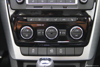 2016款Yeti 1.8TSI DSG尊行版