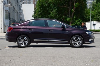 2016款DS 5LS 1.6T自动豪华版THP160