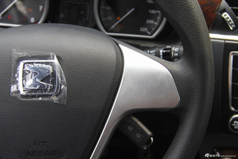 2015款众泰T600 1.5T手动精英型