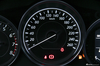 2015款阿特兹2.5L自动蓝天运动版