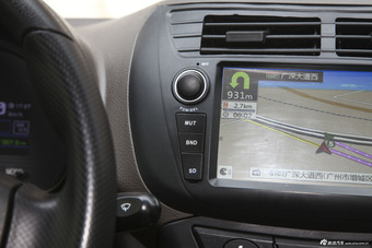 2014款众泰云100纯电动舒适型