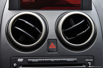 2015款逍客2.0L两驱CVT XV酷雷