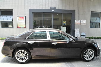 2013款克莱斯勒300C