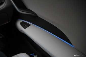 2014款宝马i8 1.5T标准版