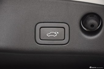 2015款捷豹XJL2.0T两驱典雅商务80周年典藏版