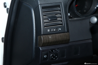 2013款锐志2.5S自动菁锐版