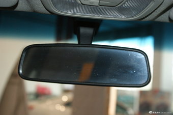 2012款新赛欧三厢