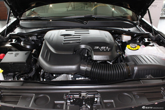 2013款300C 3.6L自动尊适版图片