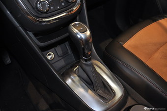 2014款昂科拉1.4T自动四驱全能旗舰型