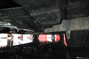 2013款君越2.4L SIDI领先舒适型