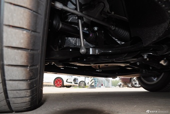 2015款DS 5LS 1.6T自动雅致版THP160