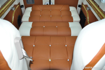 2013款中欧尊铂晶钻柴油版