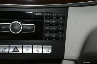 2015款奔驰E260L 2.0T自动