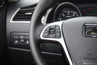 2015款众泰T600 2.0T手动尊贵型