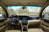2016款宝骏730 1.8L手动舒适型