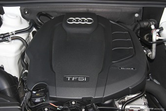 2016款奥迪A4L 35TFSI自动标准型