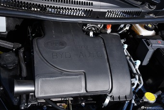 2015款比亚迪F0 1.0L手动尚酷型