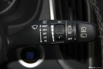 2015款ix25 2.0L 自动两驱智能型