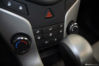 2013款科鲁兹1.6L自动舒适型