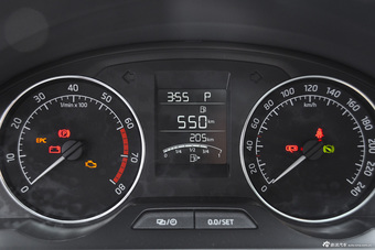 2016款昕动1.6L自动创行版