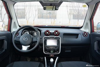 2015款中兴GX3 1.5L手动精英版
