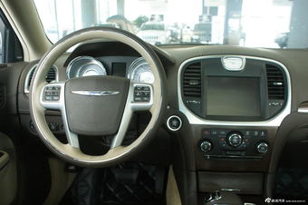 2013款克莱斯勒300C