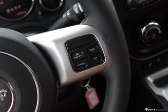 2014款Jeep指南者