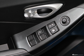 2013款传祺GA3 1.6L手动精英版