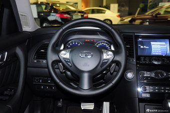 2013款英菲尼迪FX实拍