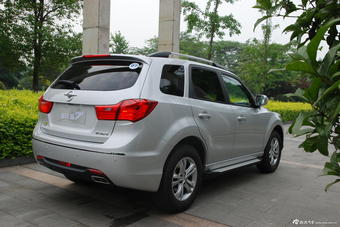 2013款海马S7 2.0L自动智臻版