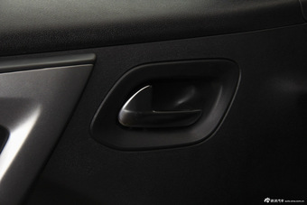 2015款东风雪铁龙C3-XR 1.6L自动智能型