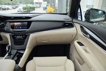 2016款XT5 2.0T自动25T技术型