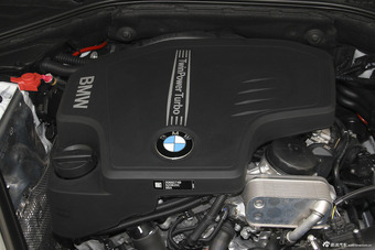 2014款宝马5系525Li豪华设计套装