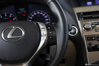 2013款雷克萨斯RX270豪华版