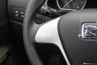 2015款众泰T600 1.5T手动精英型