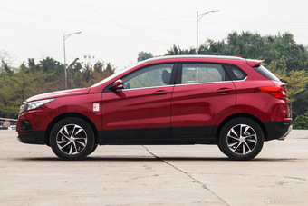 2016款北汽绅宝X55 1.5T自动CVT精英版