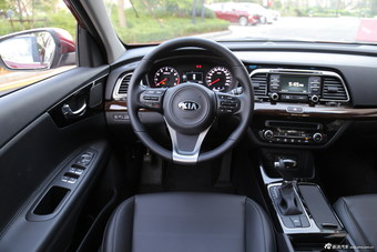 2014款东风悦达起亚K4