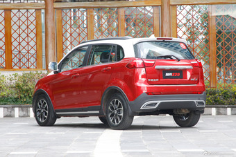 2016款金杯智尚S35 1.5L手动精英版