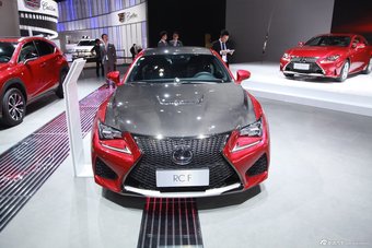 雷克萨斯RC F