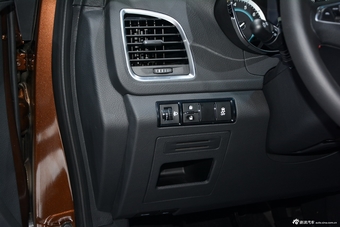 2015上海车展：宝骏560