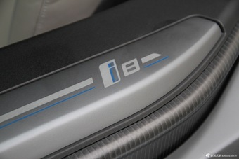 2014款宝马i8 1.5T标准版