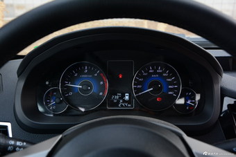 2016款中兴威虎TUV 2.5T手动澳洲版柴油四驱豪华型