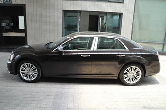 2013款克莱斯勒300C