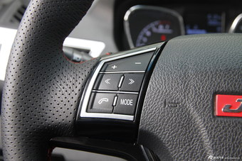 2016款金杯智尚S35 1.5L手动精英版