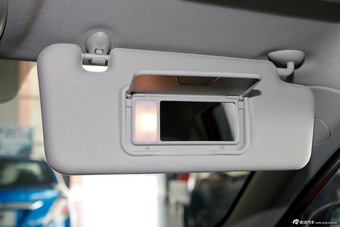 2013款传祺GS5 1.8T自动豪华版