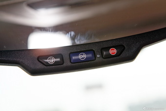 2014款君威GS 2.0T自动纵情运动版