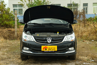 2016款宝骏730 1.8L手动舒适型